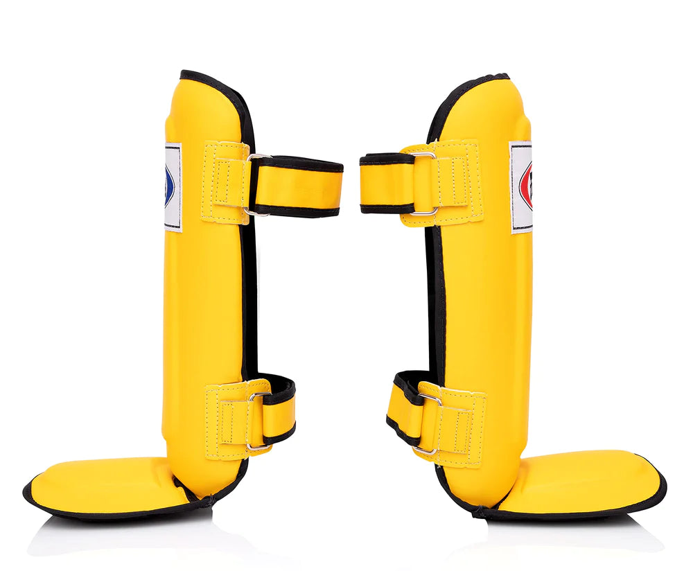 Fairtex SP3 Pro Style Muay Thai Shin Guards