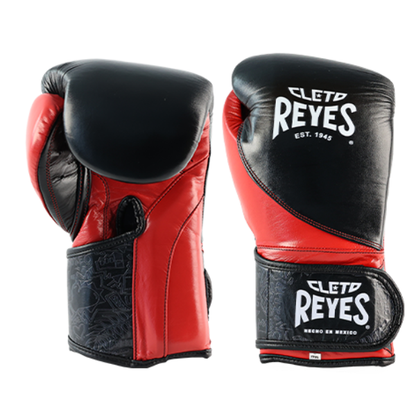 Red and black boxing gloves with 'Cleto Reyes' branding on a white background